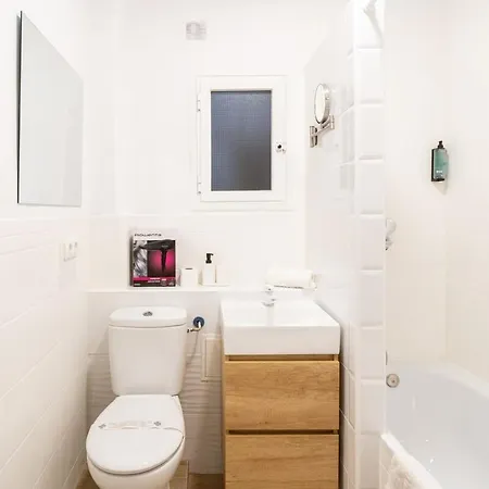 Apartment Santes Creus By Unik