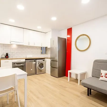 Apartment Santes Creus By Unik